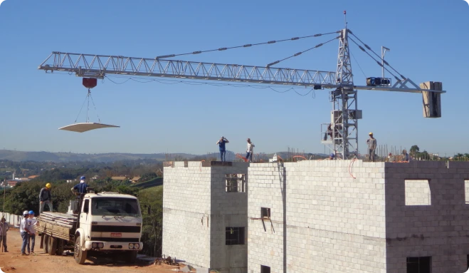 Os equipamentos variam conforme o <strong>tipo e o porte da obra</strong>