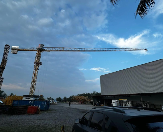 Modelos que podem operar como <strong>grua fixa?</strong>