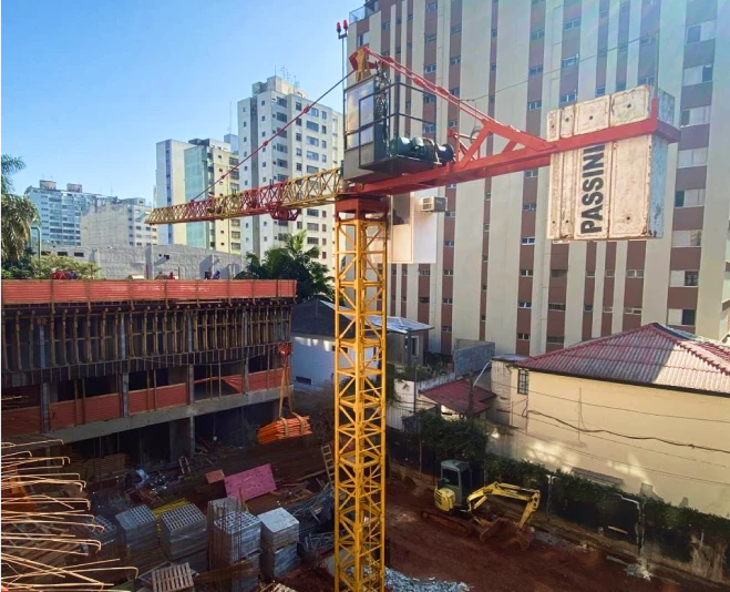 Modelos que podem operar como <strong>grua fixa?</strong>
